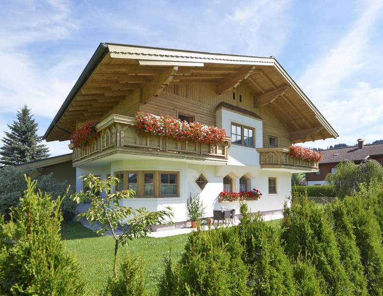 Haus Kirchner im Sommer